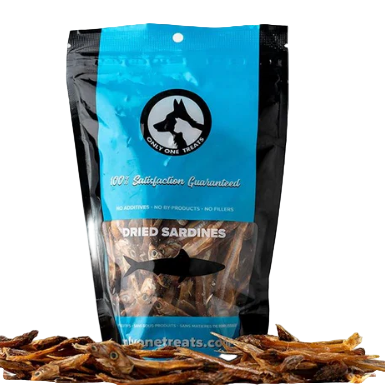 Bag of dried sardines with a blue label and black dog icon, surrounded by scattered sardines on a white background.